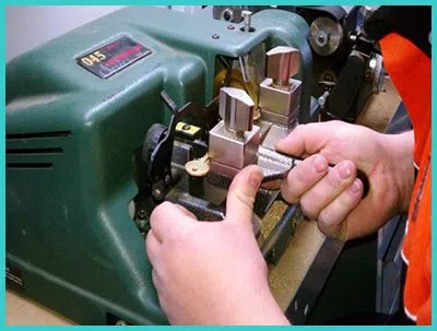 Advanced Locksmith Service Addison, TX 972-512-6355 - 18-key-making